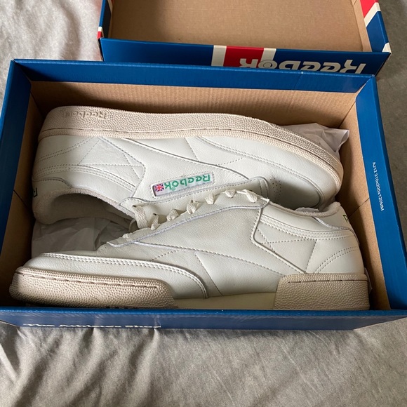 REEBOK CLASSICS blanc cassé et vertes Club C - Picture 3 of 3
